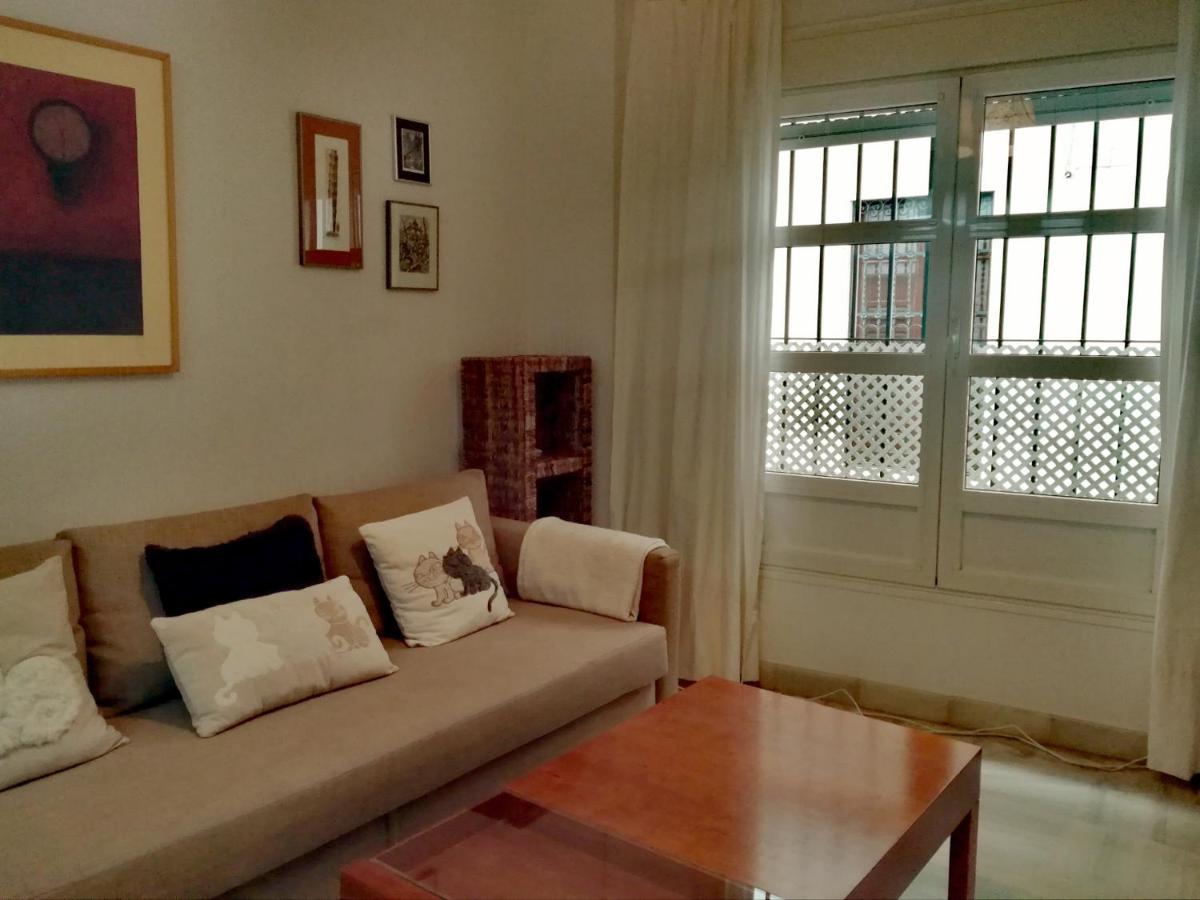 Apartamento San Luis. Plaza De Parking Gratis!!! إشبيلية المظهر الخارجي الصورة